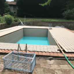 Installez facilement une piscine hors sol pour des heures de plaisir en famille Bruges